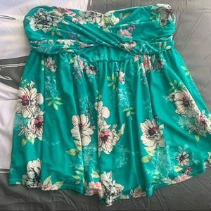 NWOT Torrid Cross Front Babydoll Tube Top